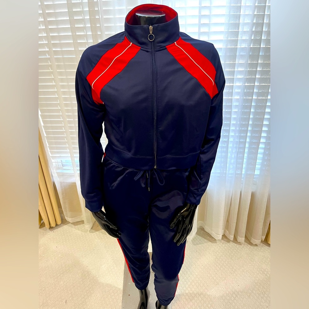 Fila Retro inspiration Jogging Suit- Half Jacket XL, Pant L
